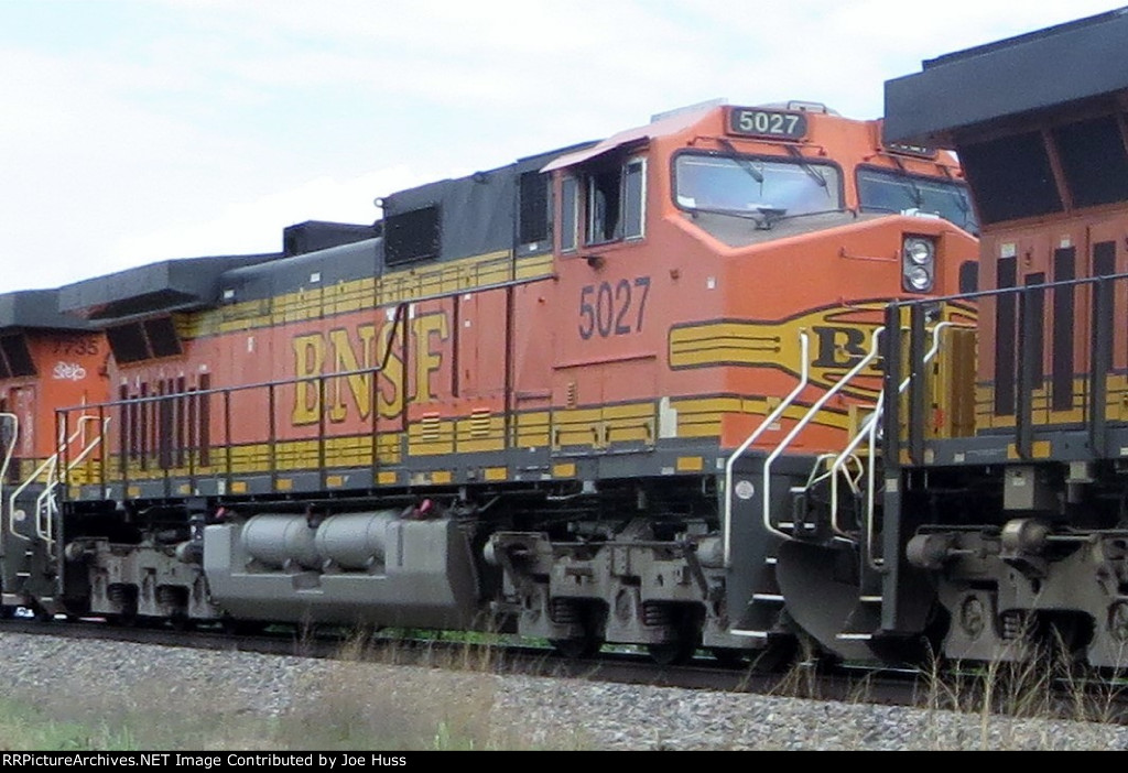 BNSF 5027